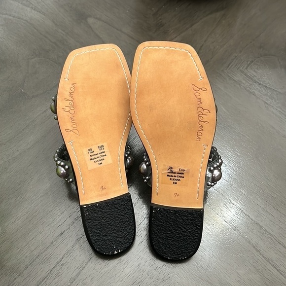 Sam Edelman Women Eleana Slip-On Textured Flat Sandals, Clear/Grey PVC - Picture 3 of 12